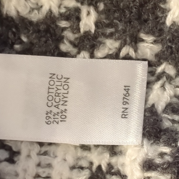 J.Jill snowflake sweater size medium - Picture 6 of 7